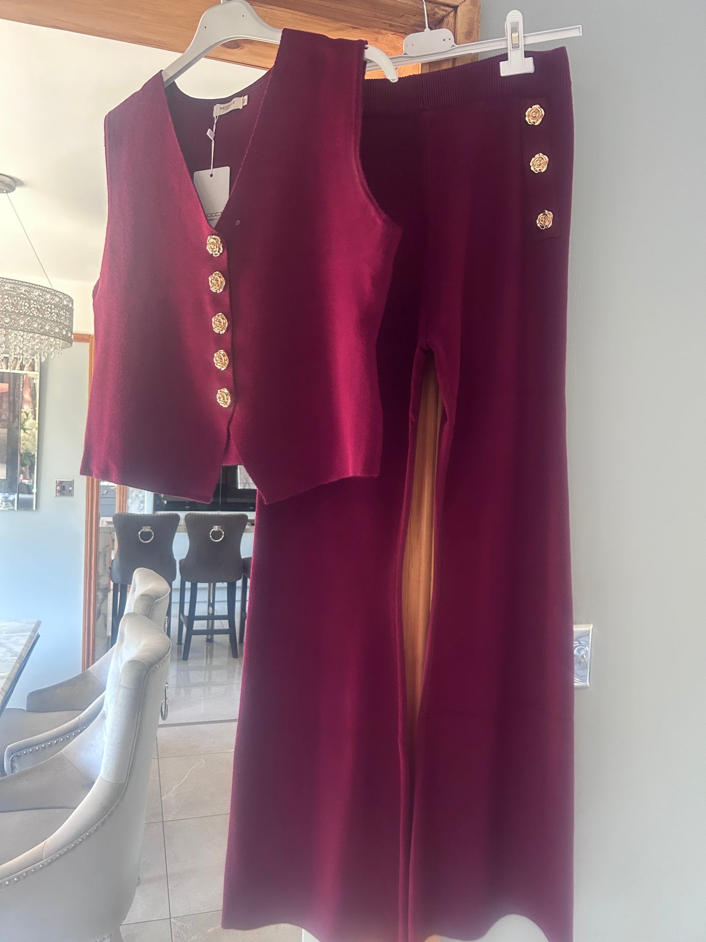 Ribbed button waistcoat suit