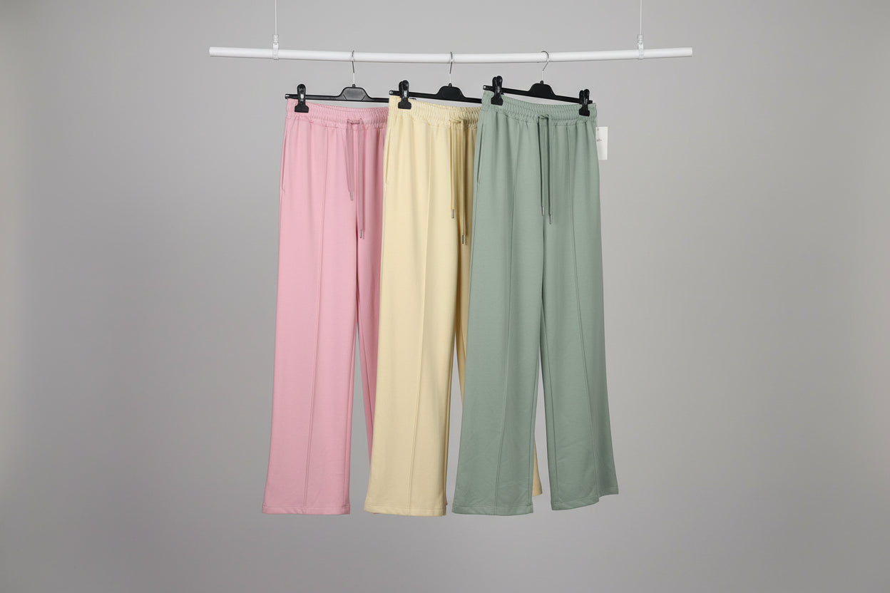 Seamed detail plain jogger