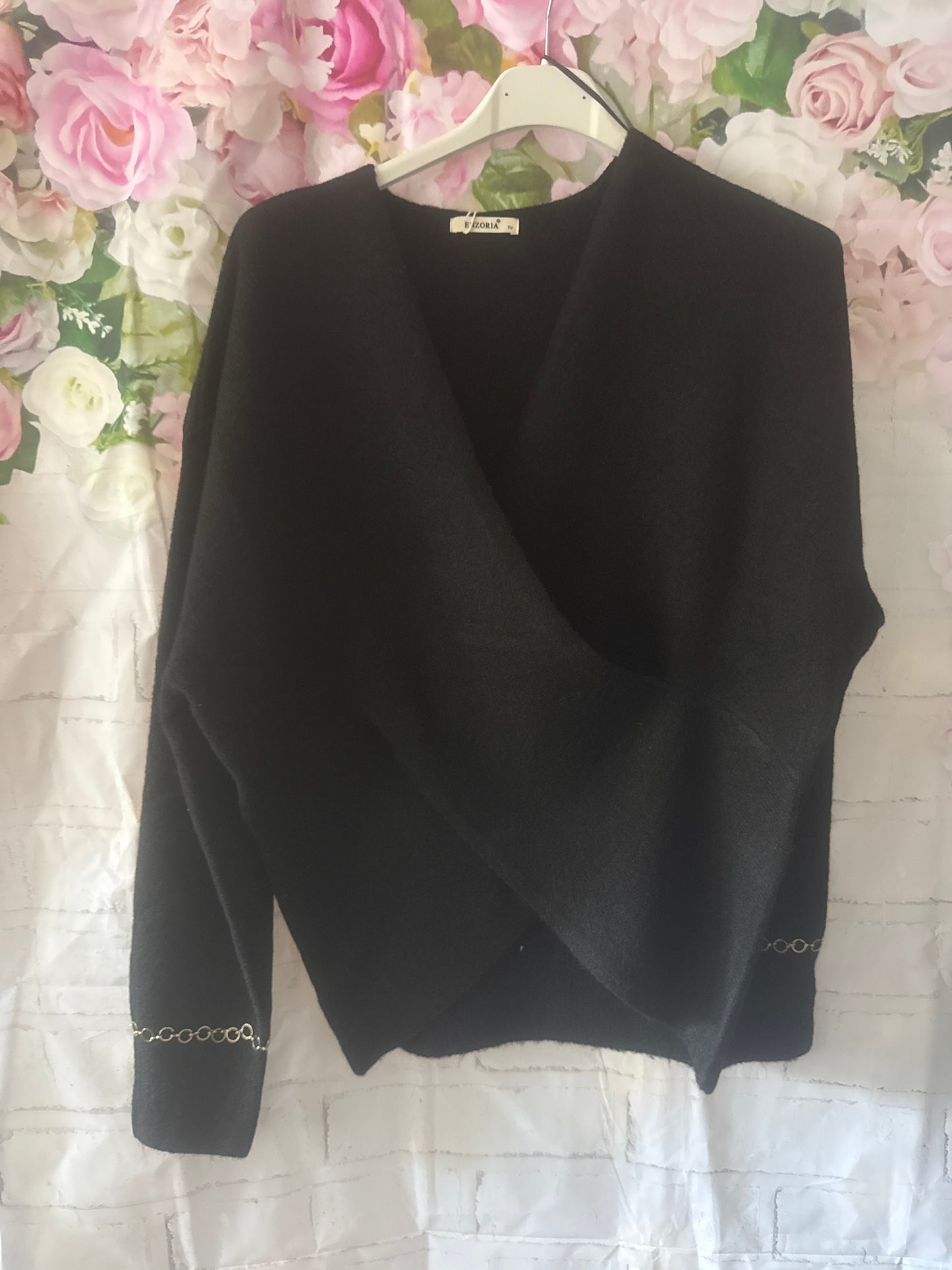 Gold bracelet sleeve Lana top