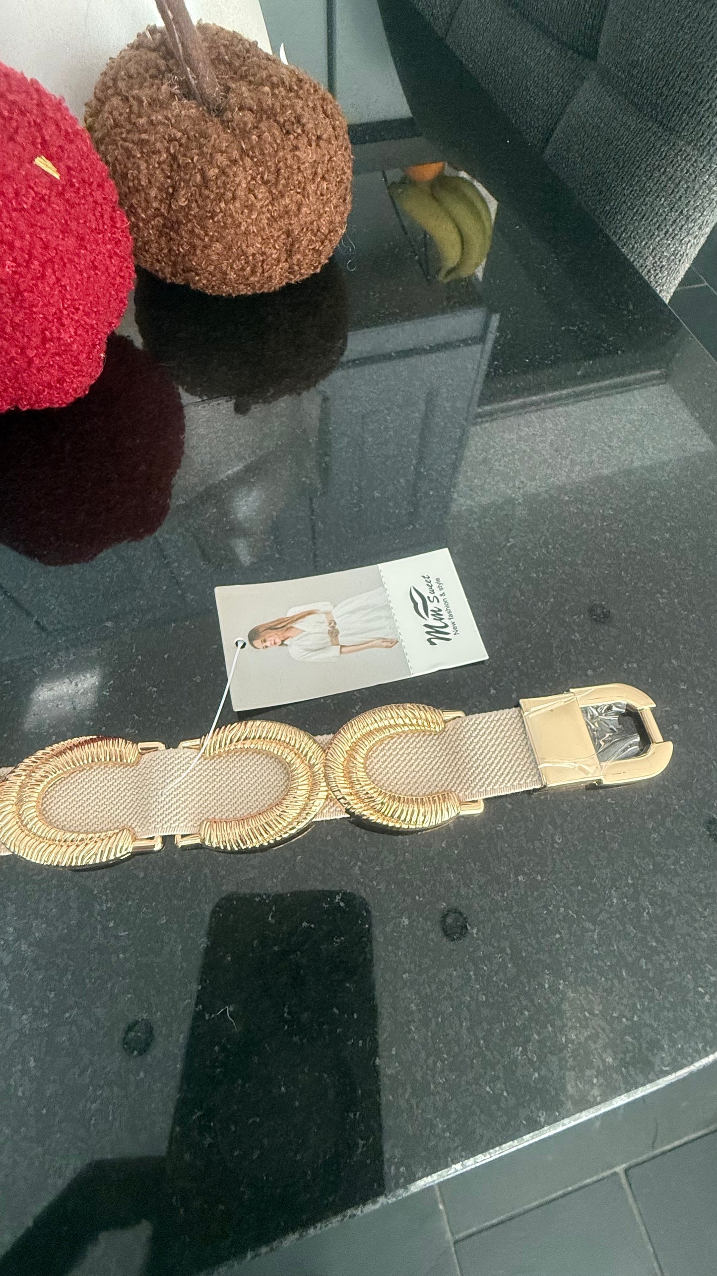Gold stretch belt