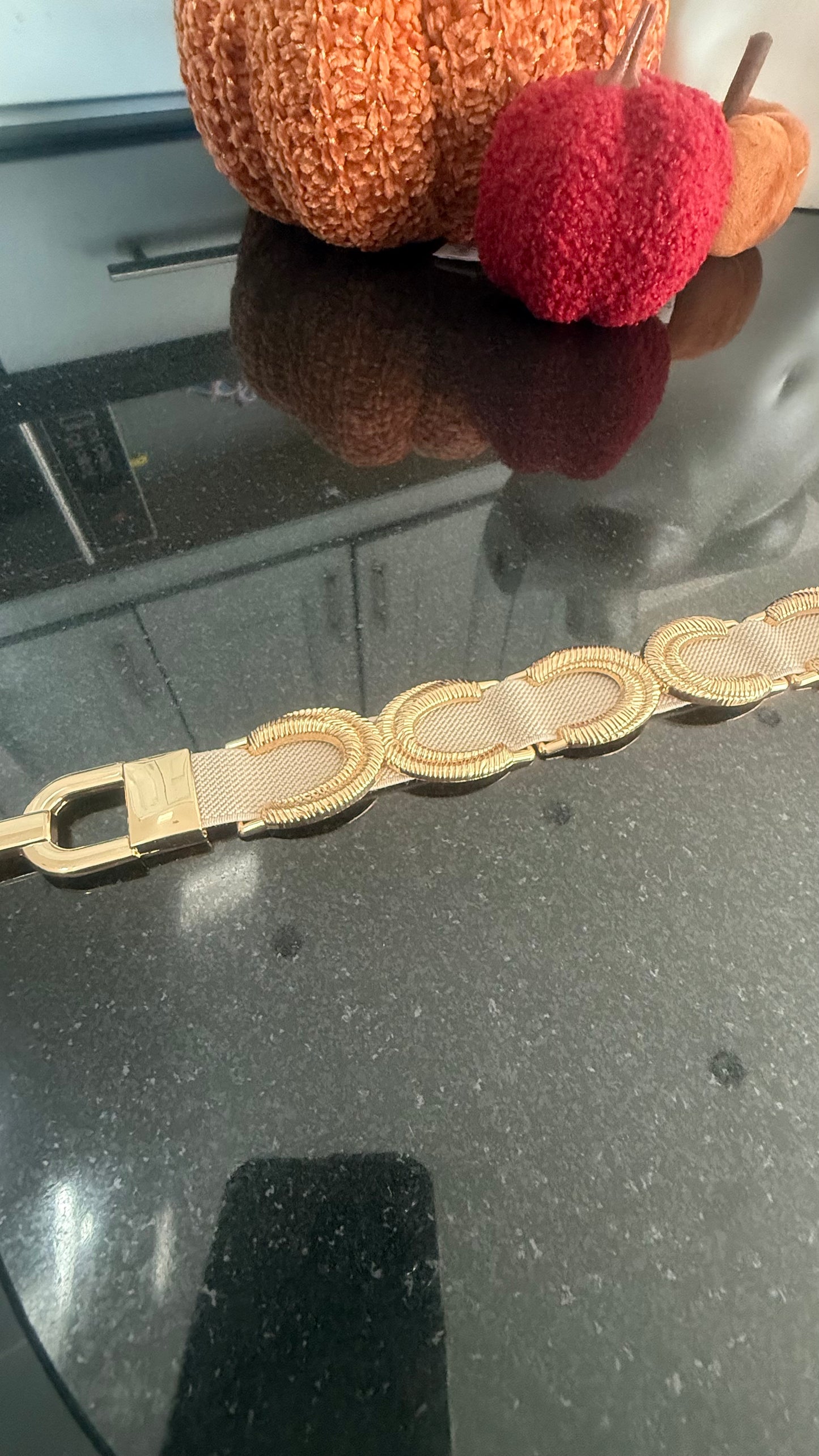 Gold stretch belt