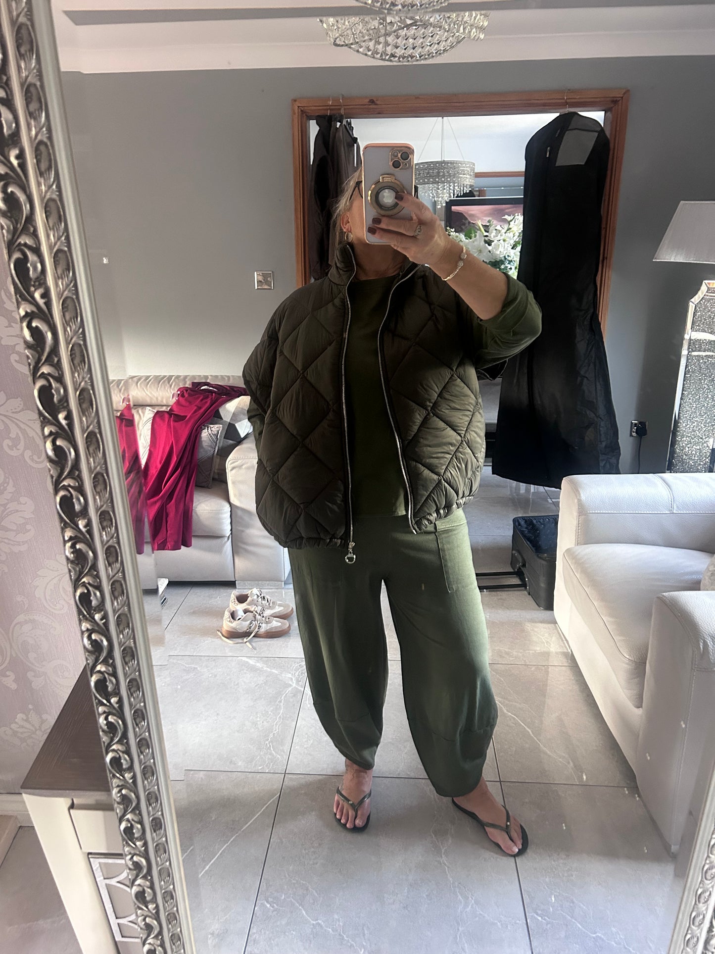 Round Neck Leisure Suit