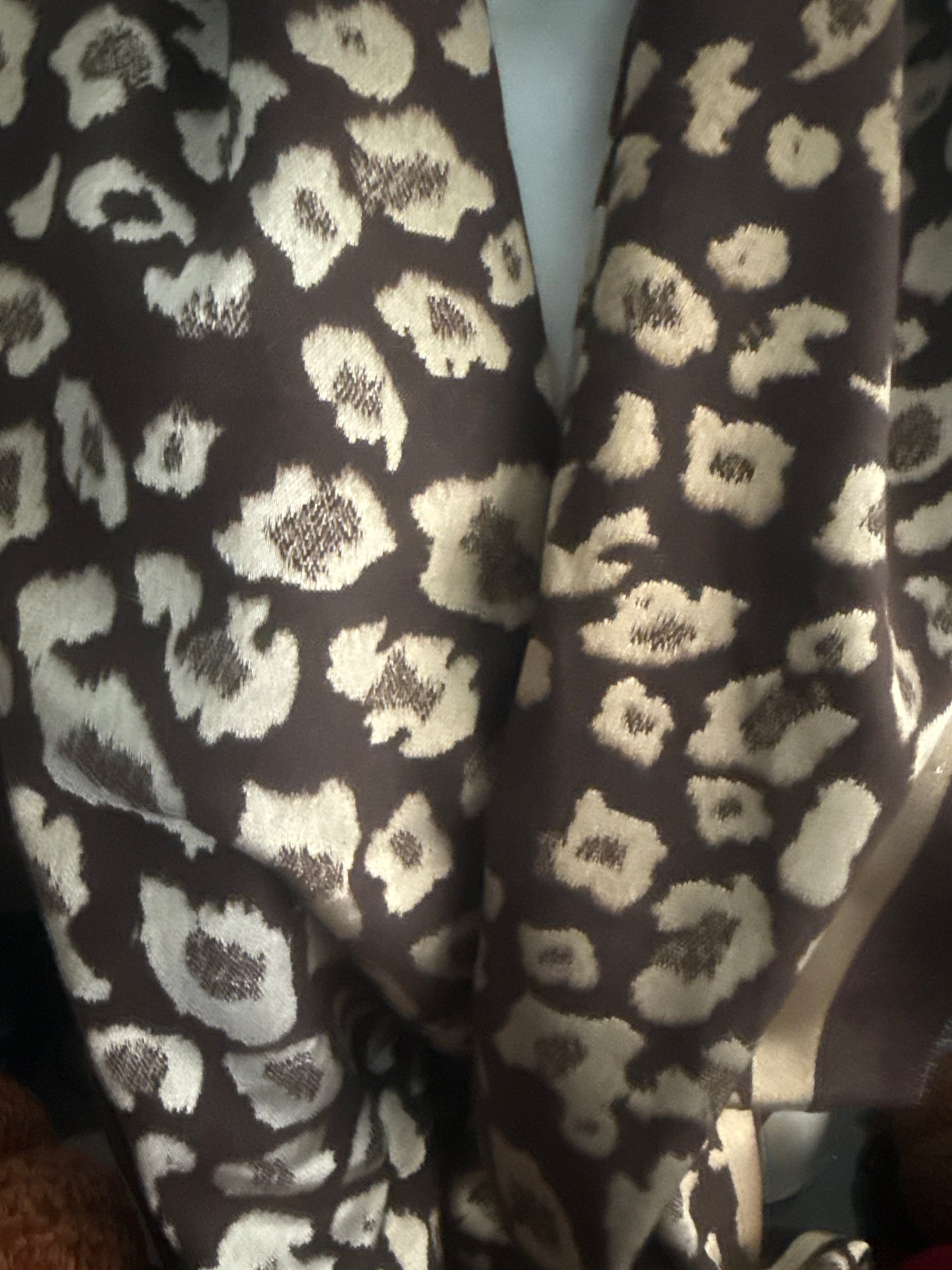 Animal print silky scarf