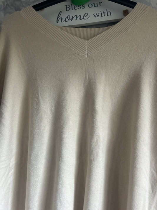 Scalloped edge soft knit jumper