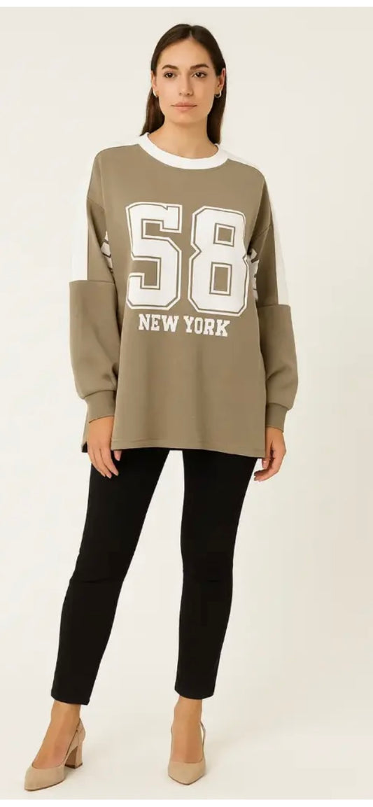 New York Number Sweater Top