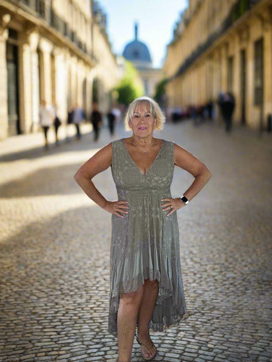 Dipped hem lace dress