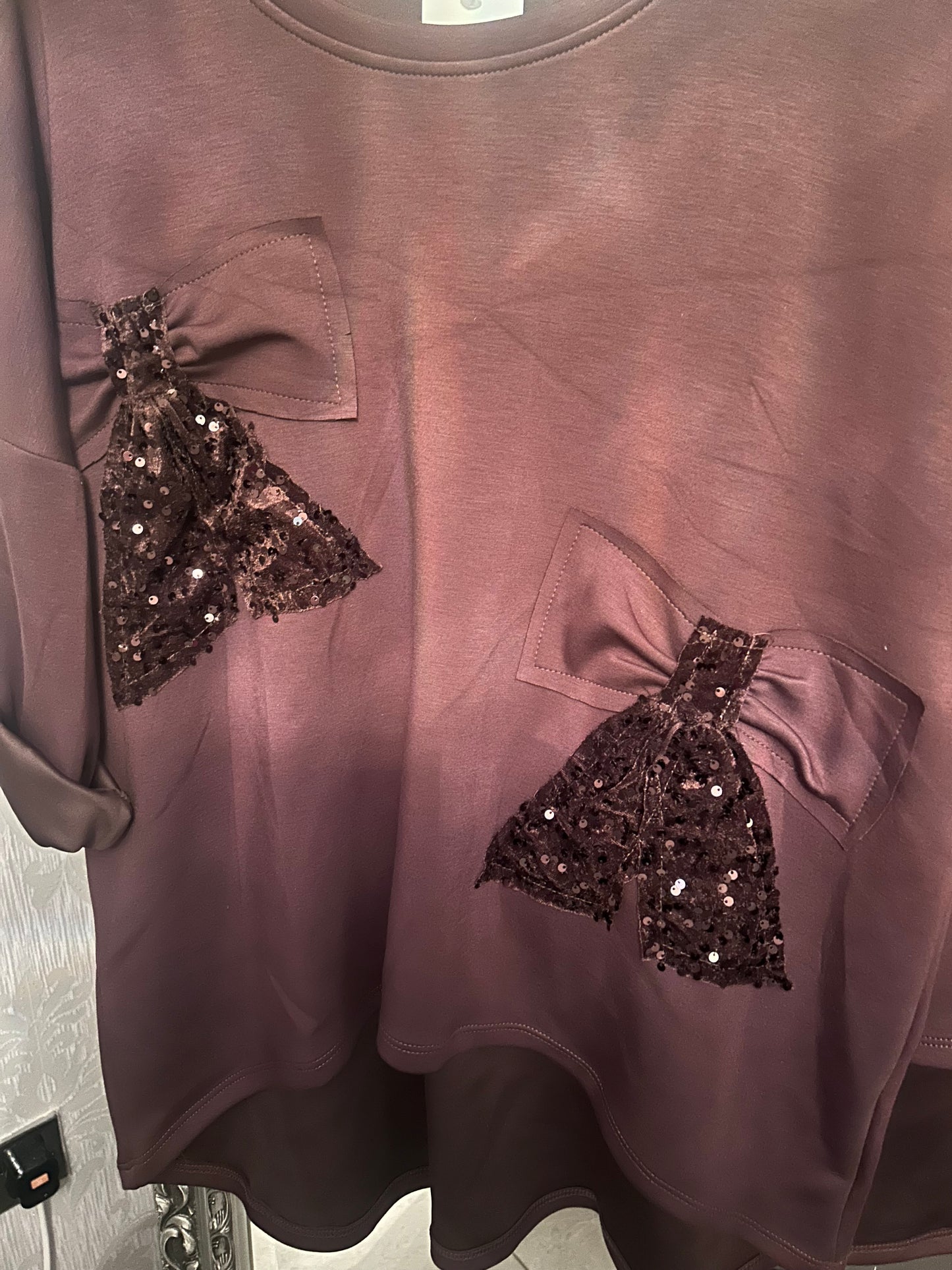 Beau Detail Scuba Top - Cream High-Low sweater