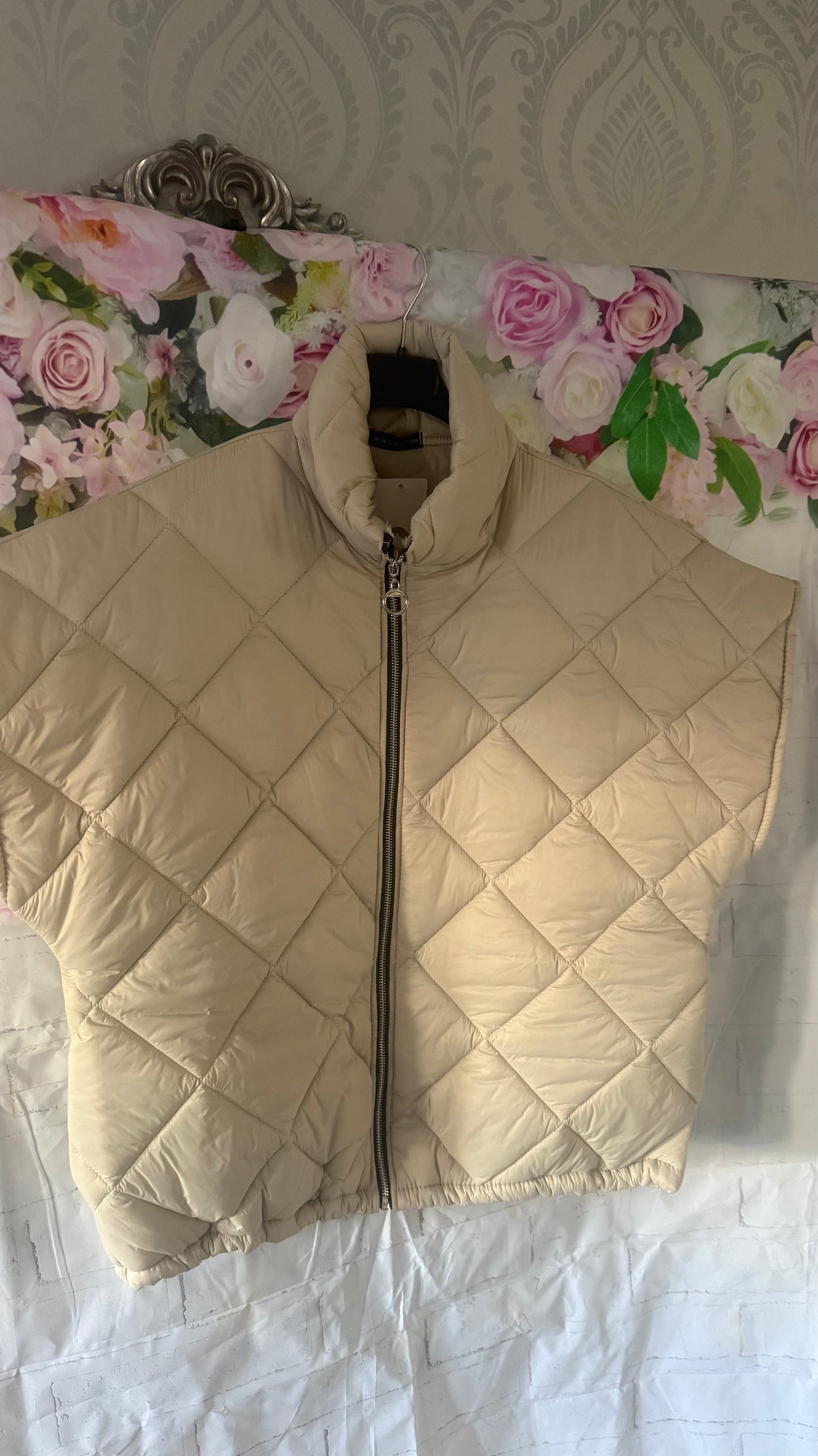 High collar quilted Gilet
