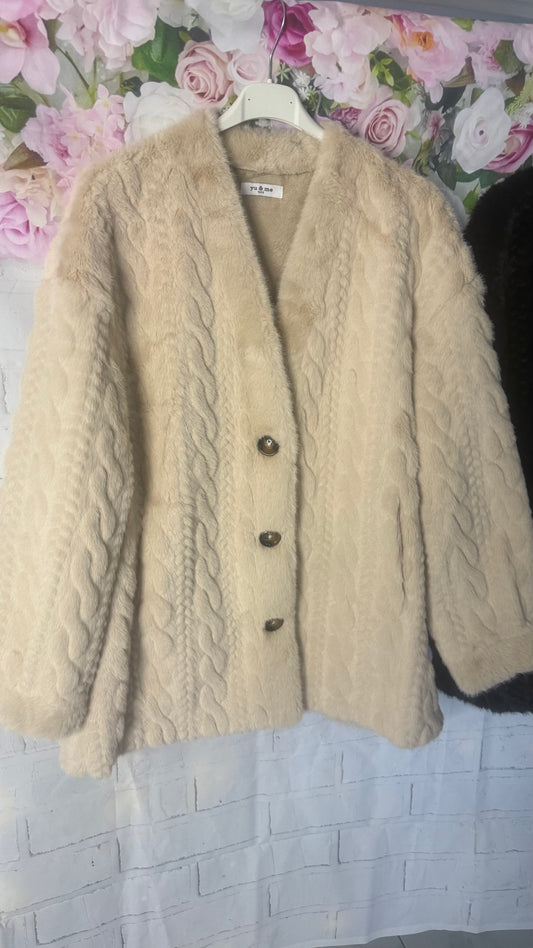 Fur like cable pattern  jacket