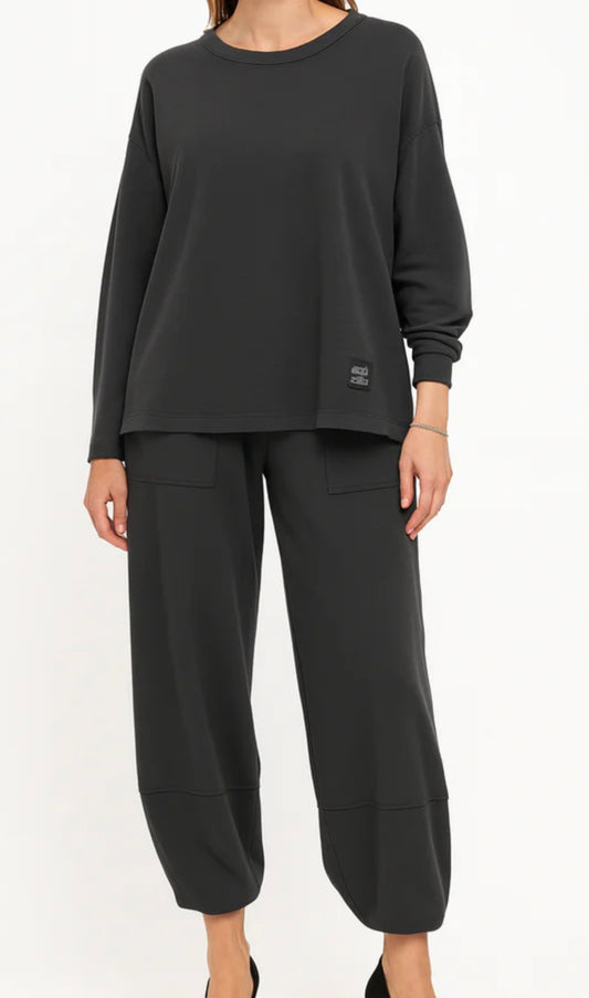 Round Neck Leisure Suit